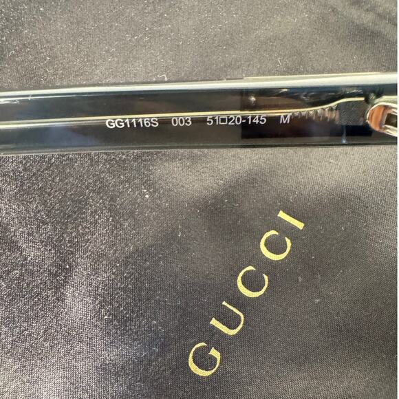 GUCCI Rectangle Wayfarer Red‎ & Green Logo Sunglasses
